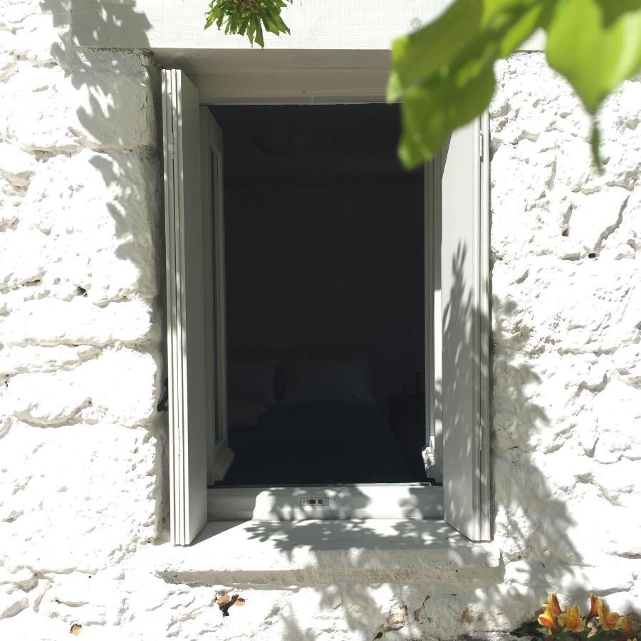 Aνεξάρτητη Παραδοσιακή Πέτρινη Κατοικία Corinth Luaran gambar